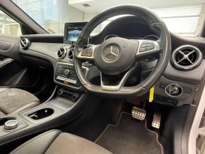 Mercedes-Benz GLA GLA200 - Image 11