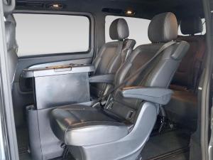 Mercedes-Benz V-Class V300d Exclusive - Image 15