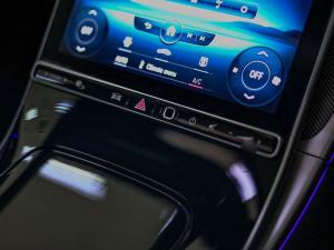 Mercedes-Benz C-Class C200 Avantgarde - Image 20