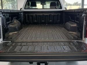 Volkswagen Amarok 2.0TDI single cab 4Motion - Image 4