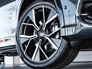 Volkswagen Tiguan 2.0TDI R-Line 4Motion - Image 4