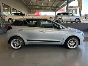 Hyundai i20 1.2 Motion - Image 8