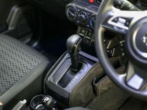 Suzuki Jimny 1.5 GL AllGrip 3-door auto - Image 13