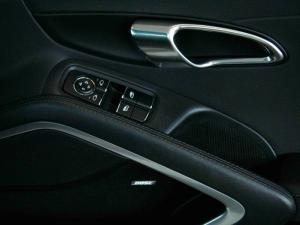 Porsche 911 Carrera S - Image 12