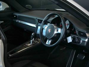 Porsche 911 Carrera S - Image 7