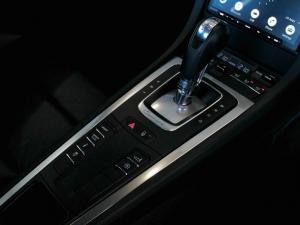 Porsche 911 Carrera S - Image 8