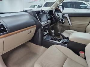 Toyota Land Cruiser Prado 2.8GD VX-L - Image 9