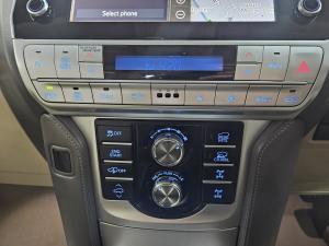 Toyota Land Cruiser Prado 2.8GD VX-L - Image 16