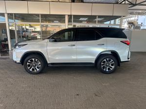 Toyota Fortuner 2.8GD-6 4x4 VX - Image 22