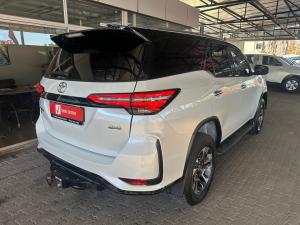 Toyota Fortuner 2.8GD-6 4x4 VX - Image 2