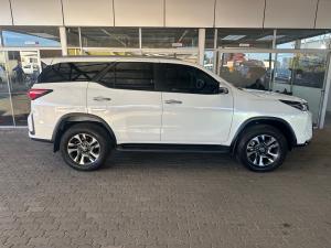 Toyota Fortuner 2.4GD-6 auto - Image 3