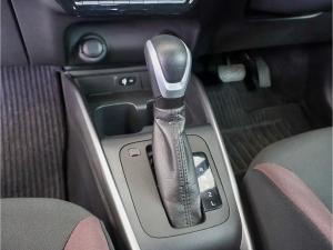 Toyota Starlet Cross 1.5 XS auto - Image 9