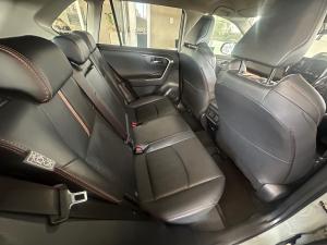 Toyota RAV4 2.0 GX-R AWD - Image 16