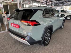 Toyota RAV4 2.0 GX-R AWD - Image 2