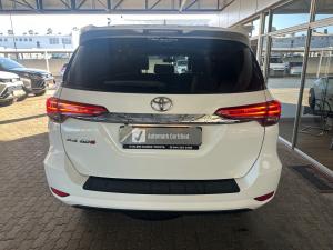Toyota Fortuner 2.4GD-6 auto - Image 5