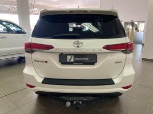 Toyota Fortuner 2.4GD-6 4x4 - Image 5