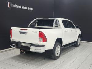 Toyota Hilux 2.8GD-6 double cab 4x4 Raider auto - Image 2