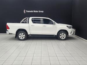 Toyota Hilux 2.8GD-6 double cab 4x4 Raider auto - Image 3