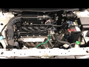 Toyota Starlet 1.5 Xi - Image 35
