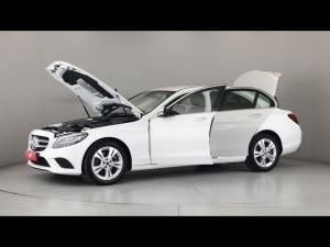 Mercedes-Benz C-Class C220d - Image 12