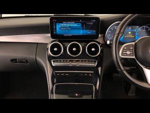 Mercedes-Benz C-Class C220d - Image 24