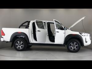 Toyota Hilux 2.4GD-6 double cab 4x4 Raider X auto - Image 15