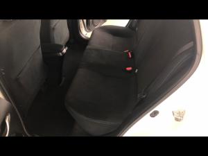 Toyota Yaris 1.5 Xs auto - Image 21