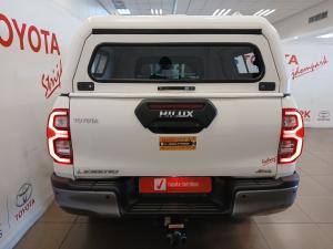 Toyota Hilux 2.8GD-6 Xtra cab 4x4 Legend auto - Image 5