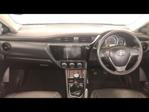 Toyota Corolla 1.3 Prestige - Image 6