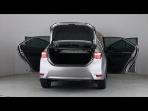Toyota Corolla 1.3 Prestige - Image 9