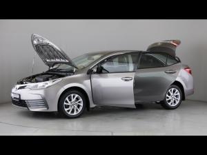 Toyota Corolla 1.3 Prestige - Image 12