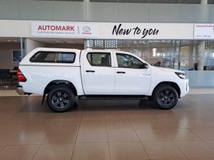Toyota Hilux 2.4 GD-6 Raider 4X4 automaticD/C - Image 3