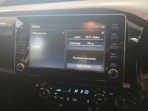 Toyota Hilux 2.8 GD-6 Raider 4X4 automaticD/C - Image 14