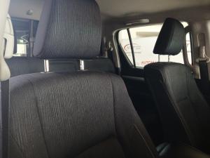 Toyota Hilux 2.8 GD-6 Raider 4X4 automaticD/C - Image 19