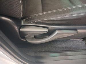 Toyota Hilux 2.8 GD-6 Raider 4X4 automaticD/C - Image 21
