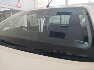 Toyota Hilux 2.4 GD-6 RB SRXE/CAB - Image 12