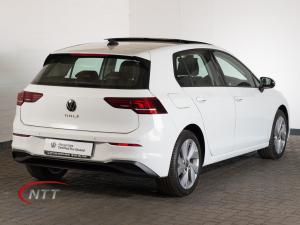 Volkswagen Golf 1.4 TSI Life + Tiptronic - Image 2