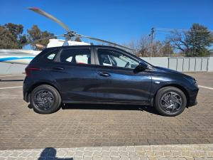 Hyundai i20 1.2 Motion - Image 3