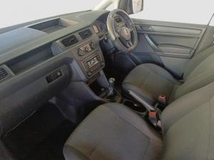 Volkswagen CADDY4 Maxi Crewbus 2.0 TDi - Image 3