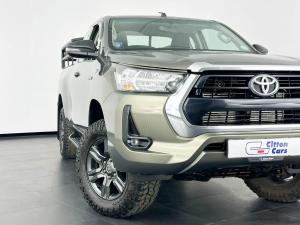 Toyota Hilux 2.4 GD-6 RB RaiderE/CAB - Image 2