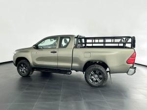 Toyota Hilux 2.4 GD-6 RB RaiderE/CAB - Image 3