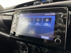 Toyota Hilux 2.4 GD-6 RB RaiderE/CAB - Image 9