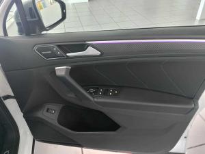 Volkswagen Tiguan R 2.0 TSI 4M DSG - Image 8