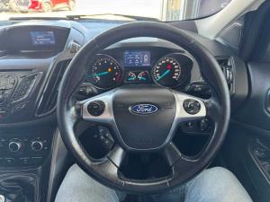 Ford Kuga 1.5 Ecoboost Ambiente - Image 16