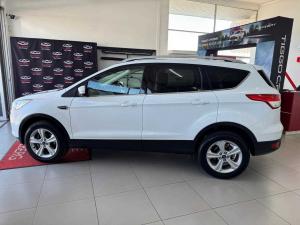 Ford Kuga 1.5 Ecoboost Ambiente - Image 3