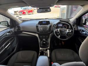 Ford Kuga 1.5 Ecoboost Ambiente - Image 7