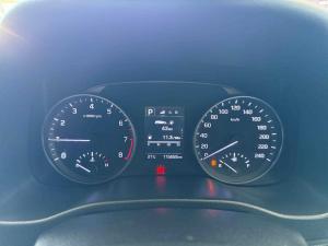 Hyundai Elantra 2.0 Elite automatic - Image 13