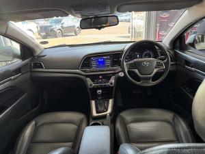 Hyundai Elantra 2.0 Elite automatic - Image 7