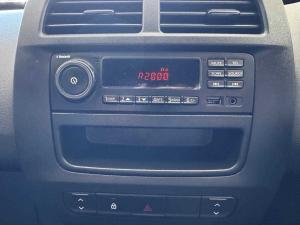 Renault Kwid 1.0 Expression / Life 5-Door - Image 17