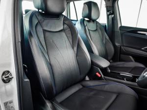 Volkswagen Tiguan 2.0TDI R-Line 4Motion - Image 13